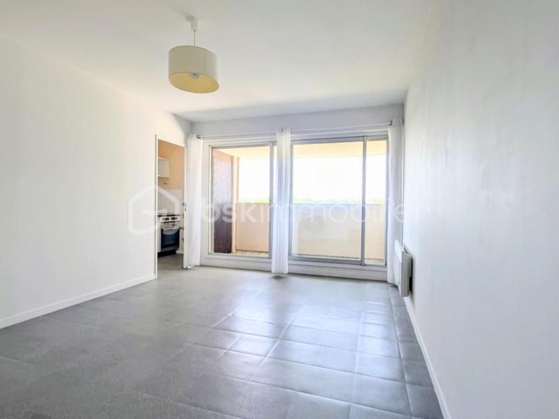 A louer STUDIO  27 M2 BORD DE MER COURSEULLES SUR MER