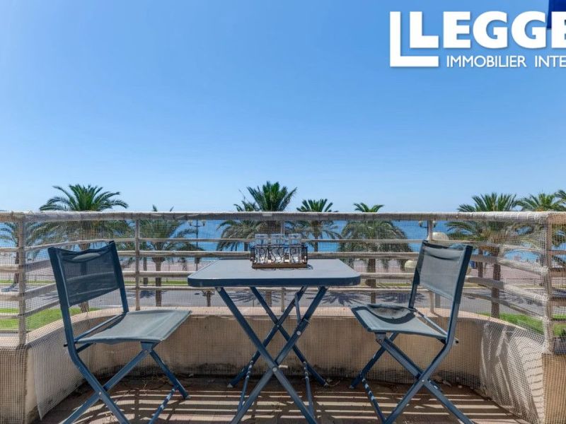 A louer APPARTEMENT DE PRESTIGE T3 86 M2 VUE MER NICE