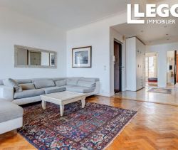 A louer APPARTEMENT DE PRESTIGE T3 86 M2 VUE MER NICE