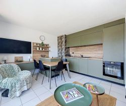 A louer APPARTEMENT T2 38 M2 TERRASSE BORD DE MER LA BAULE ESCOUBLAC