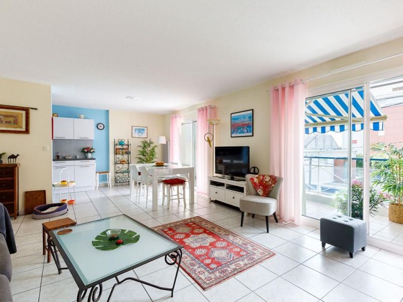 A louer APPARTEMENT DUPLEX T4 96 M2 TERRASSE BORD DE MER PORNICHET