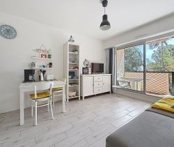 A louer STUDIO  23 M2 BORD DE MER LA BAULE ESCOUBLAC