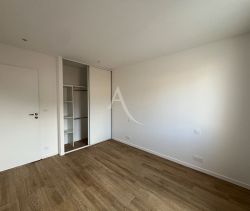 A vendre MAISON  4 PIECES 87 M2  SAINT HILAIRE LA FORET