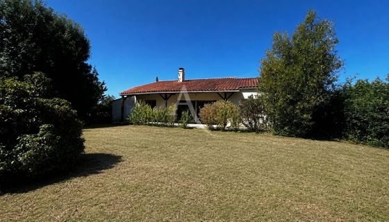 A vendre MAISON  5 PIECES 95 M2  LE BERNARD