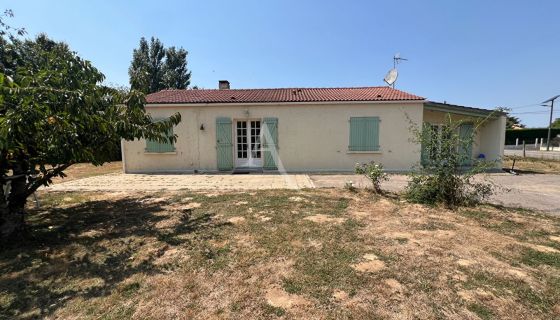A vendre MAISON  5 PIECES 113 M2 BORD DE MER JARD SUR MER