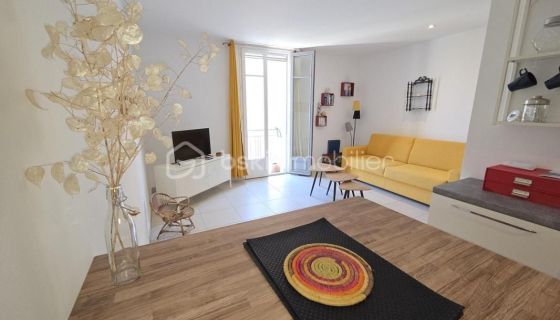 A louer APPARTEMENT T2 45 M2 BORD DE MER SETE