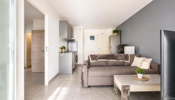 A louer APPARTEMENT T2 37 M2 TERRASSE BORD DE MER VALRAS PLAGE