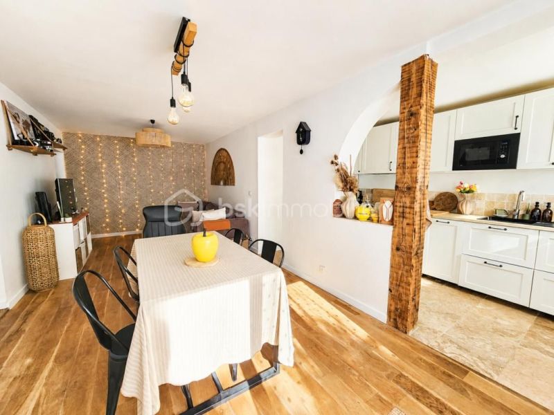 A louer APPARTEMENT T2 47 M2 BORD DE MER AIX EN PROVENCE