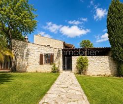 A louer MAISON  6 PIECES 253 M2  VENCE