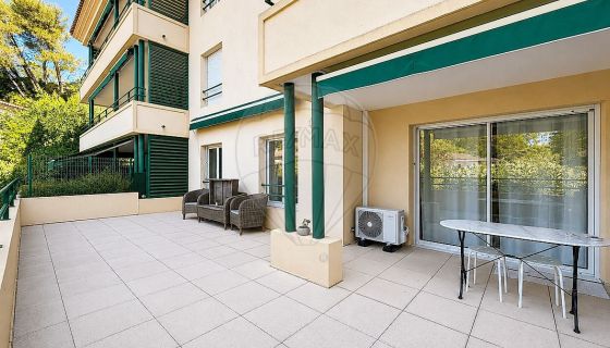 A louer APPARTEMENT T3 68 M2 TERRASSE  NIMES