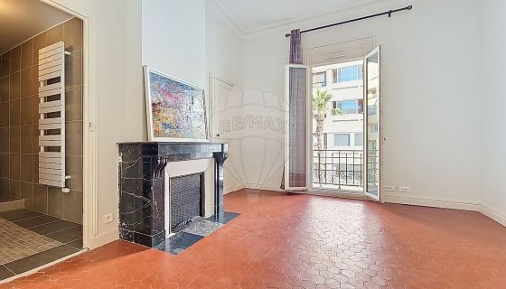 A louer APPARTEMENT T5 125 M2  PERPIGNAN