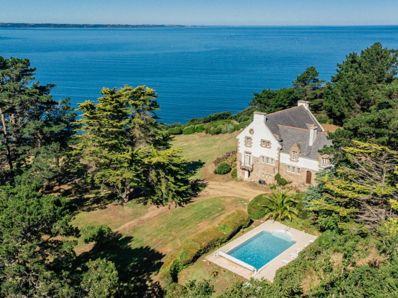 vente Propriété de prestige dominant la mer Côte de Granit Rose