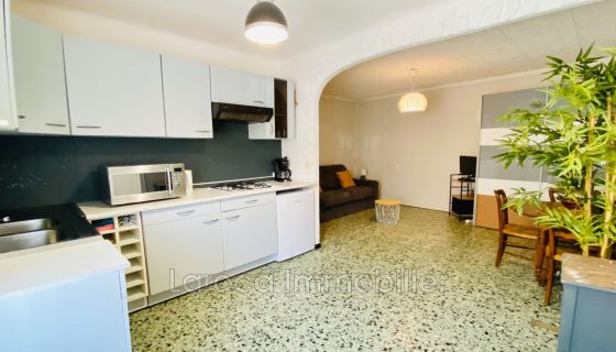 A louer STUDIO  24 M2 BORD DE MER BANYULS SUR MER Centre-ville