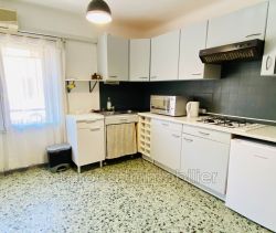 A louer STUDIO  24 M2 BORD DE MER BANYULS SUR MER Centre-ville
