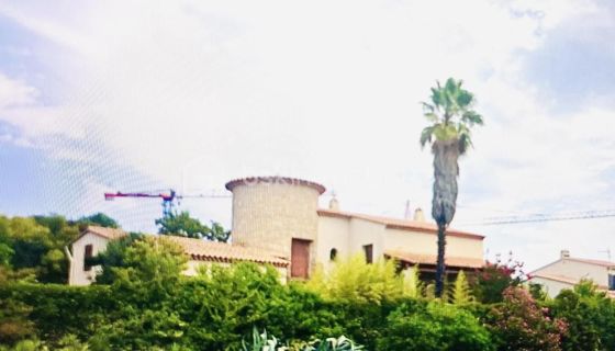 A vendre MAISON  6 PIECES 214 M2  MONTPELLIER