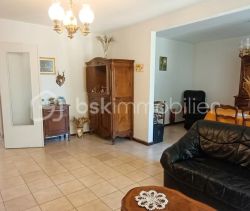 A louer APPARTEMENT T5 96 M2 TERRASSE BORD DE MER LA SEYNE SUR MER
