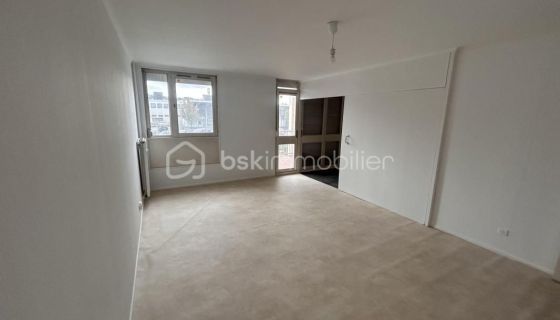 A louer APPARTEMENT T4 87 M2 BORD DE MER BOULOGNE SUR MER
