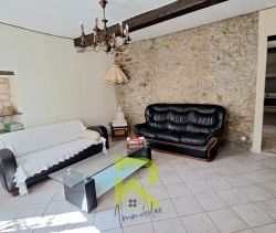 A louer MAISON  DE MAîTRE  MARCORIGNAN
