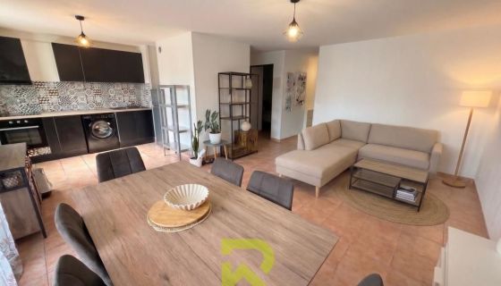 A louer APPARTEMENT T3 56 M2 TERRASSE BORD DE MER AGDE