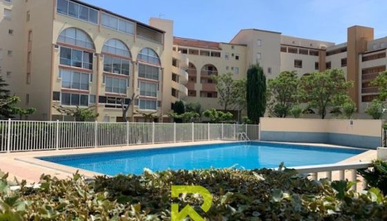 A louer APPARTEMENT T3 35 M2 BORD DE MER AGDE