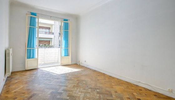 A louer APPARTEMENT T2 61 M2 BORD DE MER NICE