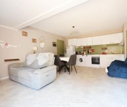 A louer APPARTEMENT T2 42 M2 PIEDS DANS L'EAU VALRAS PLAGE