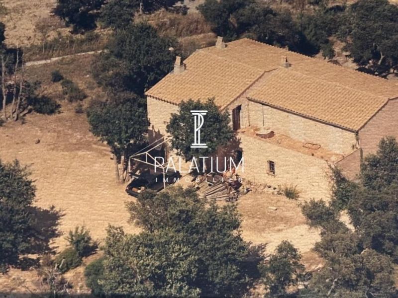A louer MAISON  5 PIECES 116 M2 BORD DE MER SAINT TROPEZ
