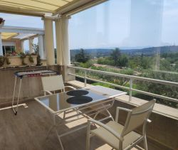 APPARTEMENT T3 68 M2 TERRASSE  LORGUES