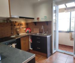 MAISON  7 PIECES 90 M2  LORGUES