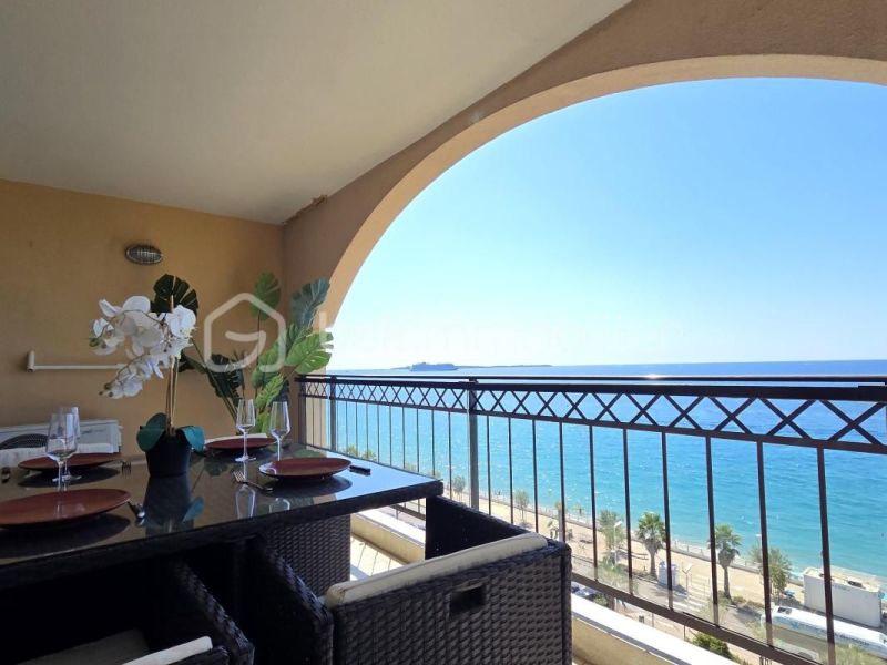 A louer APPARTEMENT T2 24 M2 TERRASSE VUE MER CANNES