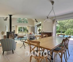 A louer MAISON  CONTEMPORAINE BORD DE MER GUERANDE