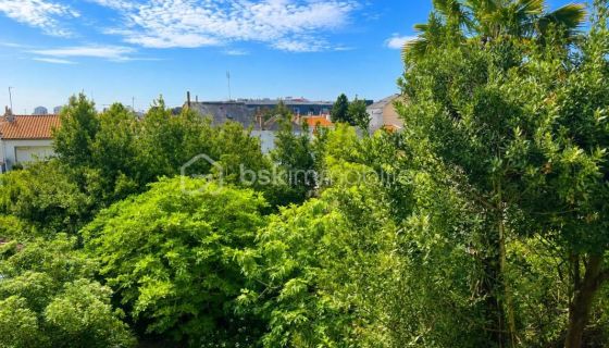 A louer APPARTEMENT T3 72 M2 BORD DE MER LES SABLES D OLONNE