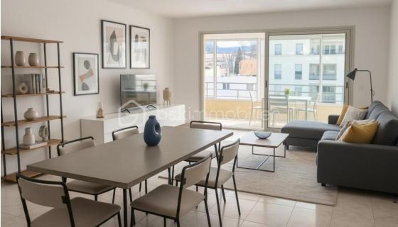 A louer APPARTEMENT T4 88 M2 BORD DE MER SIX FOURS LES PLAGES