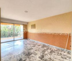 A louer APPARTEMENT T2 51 M2 TERRASSE BORD DE MER NICE