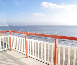 A louer APPARTEMENT DUPLEX T4 60 M2 TERRASSE PIEDS DANS L'EAU LA BAULE ESCOUBLAC