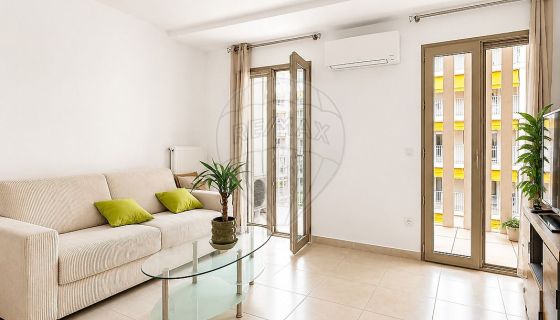 A louer APPARTEMENT NEUF T2 44 M2 TERRASSE BORD DE MER NICE