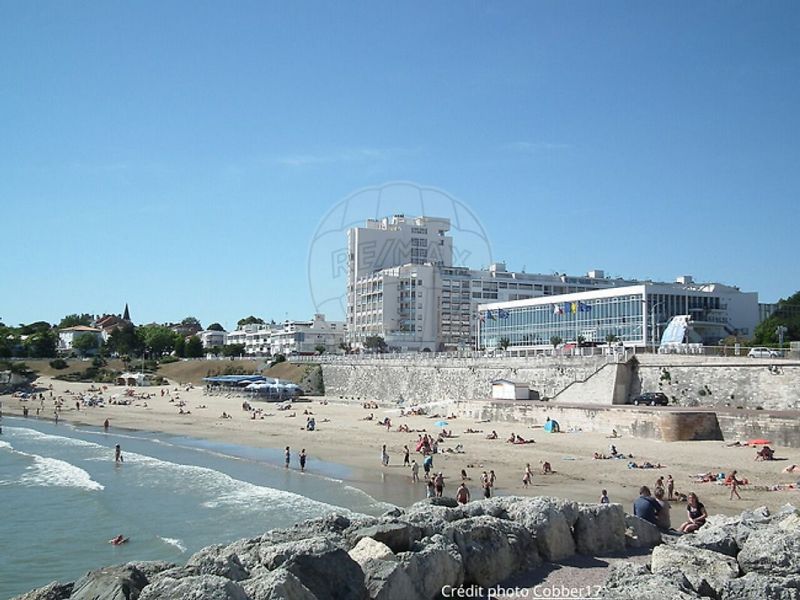 A louer APPARTEMENT T3 77 M2 VUE MER ROYAN