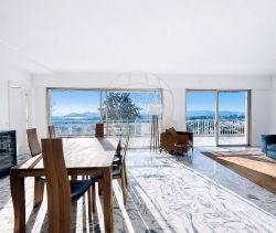 A louer APPARTEMENT DE PRESTIGE T4 101 M2 TERRASSE VUE MER LE CANNET