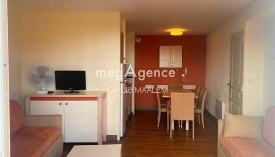 A louer APPARTEMENT T3 37 M2 TERRASSE VUE MER SAINT RAPHAEL