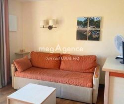 A louer APPARTEMENT T3 37 M2 TERRASSE VUE MER SAINT RAPHAEL