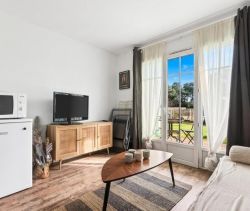 A louer APPARTEMENT T2 32 M2 TERRASSE BORD DE MER LACANAU