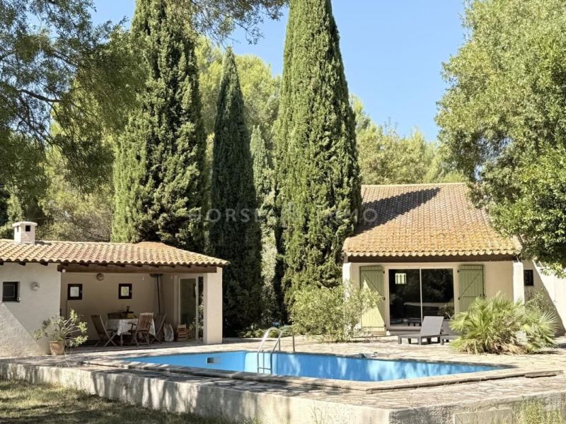 A louer MAISON  5 PIECES 140 M2 BORD DE MER POUSSAN