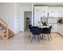 A vendre MAISON  4 PIECES 90 M2 BORD DE MER ROYAN