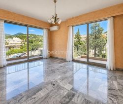 A louer APPARTEMENT T2 55 M2 TERRASSE BORD DE MER NICE