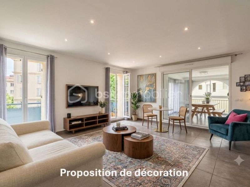 A louer APPARTEMENT T4 117 M2 BORD DE MER VALLAURIS