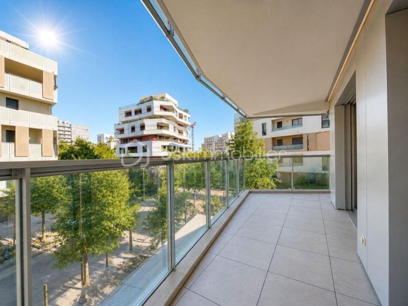 A louer APPARTEMENT T3 64 M2 TERRASSE  MONTPELLIER