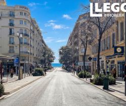 A louer APPARTEMENT DE PRESTIGE T4 96 M2 BORD DE MER NICE
