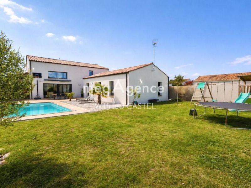 A louer MAISON  CONTEMPORAINE BORD DE MER CHATEAU D OLONNE