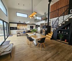 A louer MAISON  CONTEMPORAINE BORD DE MER CHATEAU D OLONNE