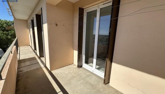A louer APPARTEMENT T5 88 M2  BEZIERS